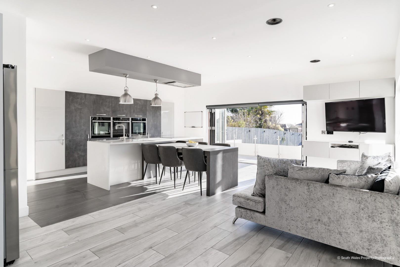 Porthkerry Road, Rhoose, Vale of Glamorgan, CF62 3HD